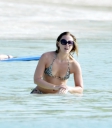 Kimberley_Walsh_on_holiday_in_the_Caribbean_080113_2817729.jpg
