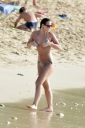 Kimberley_Walsh_on_holiday_in_the_Caribbean_080113_2818729.jpg