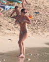 Имя файла=Kimberley_Walsh_on_holiday_in_the_Caribbean_080113_2823429.jpg
Размер файла=874КБ
Размеры=1617x2052
Дата=Янв 18, 2013 Kimberley_Walsh_on_holiday_in_the_Caribbean_080113_2823429.jpg