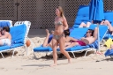 Kimberley_Walsh_on_holiday_in_the_Caribbean_080113_285329.jpg