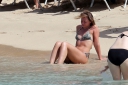 Kimberley_Walsh_on_holiday_in_the_Caribbean_080113_285729.jpg