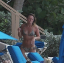 Kimberley_Walsh_on_holiday_in_the_Caribbean_080113_287929.jpg