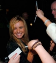 Имя файла=Nadine_Coyle_meeting_fans2C_Clanree_Hotel2C_Letterkenny2C_Ireland_25_08_06_28429.jpg
Размер файла=45КБ
Размеры=359x400
Дата=Янв 20, 2013 Nadine_Coyle_meeting_fans2C_Clanree_Hotel2C_Letterkenny2C_Ireland_25_08_06_28429.jpg