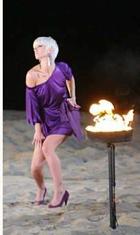 Girls_Aloud_-_Filming_call_the_shots_video_in_LA_02_10_07_2811829.jpg