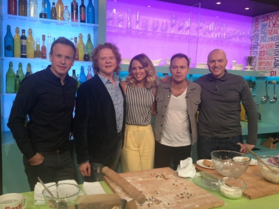 Kimberley_Walsh_on_Sunday_Brunch_03_02_13_28229.jpg