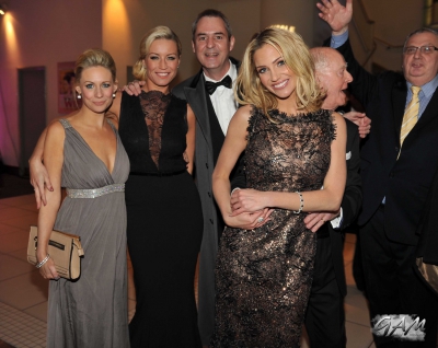 Sarah_Harding_attends_the_Run_For_Your_Wife_premiere_05_02_12_287029.jpg