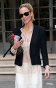 Sarah_Harding_out_and_about_in_London_05_02_13_281729.jpg