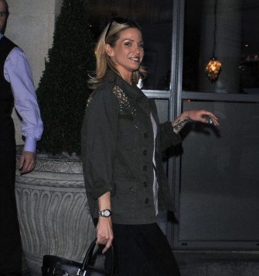 Sarah_Harding_leaving_her_hotel_in_London_06_02_13_28429.jpg
