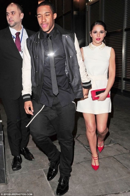 Cheryl_and_Kimberley_Leaving_a_London_restaurant_14_02_13_281129.jpg