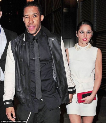 Cheryl_and_Kimberley_Leaving_a_London_restaurant_14_02_13_28129.jpg