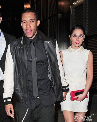 Cheryl_and_Kimberley_Leaving_a_London_restaurant_14_02_13_282129.jpg