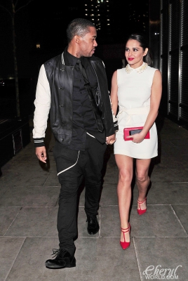 Cheryl_and_Kimberley_Leaving_a_London_restaurant_14_02_13_283629.jpg