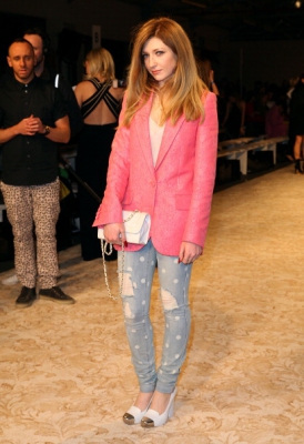 Nicola_Roberts_at_the_House_of_Holland_Catwalk_Show_16_02_13_28829.jpg