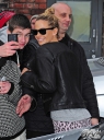 Sarah_and_Nadine_leaving_a_hotel_in_Newcastle_22_02_13_281229.jpg