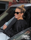 Sarah_and_Nadine_leaving_a_hotel_in_Newcastle_22_02_13_281429.jpg