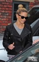 Sarah_and_Nadine_leaving_a_hotel_in_Newcastle_22_02_13_28429.jpg