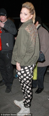 Sarah_Harding_arriving_LG_Arena_Birmingham_26_02_13_28329.jpg