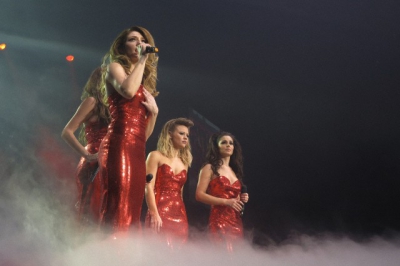 The_Hits_Tour_2013_London_02_03_13_2810729.jpg
