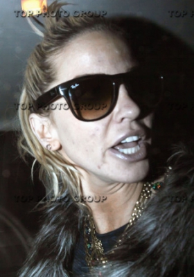 Leaving_a_Studio_12_12_12_28329.jpg