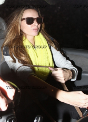 Leaving_a_Studio_12_12_12_28529.jpg