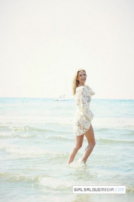 Sarah_Harding_-_Hello_Magazine_David_Venni_Sept_2012_281929.jpg