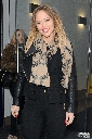 Kimberley_Walsh_leaving_the_Heart_FM_radio_station_05_04_13_2810429.gif