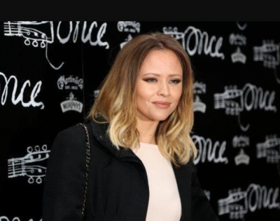 Kimberley_Walsh__Once__the_musical_press_night_09_04_13_28329.jpg