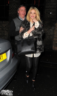 Sarah_Harding_arriving_at_Lover_Lounge_bar_10_04_13_28429.jpg