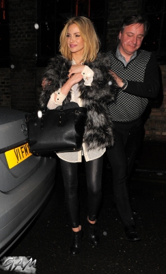 Sarah_Harding_arriving_at_Lover_Lounge_bar_10_04_13_28629.jpg