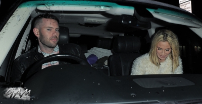 Sarah_Harding_and_boyfriend_leaving_a_cinema2C_London_12_04_13_281129.jpg