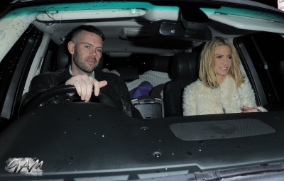 Sarah_Harding_and_boyfriend_leaving_a_cinema2C_London_12_04_13_2811829.jpg