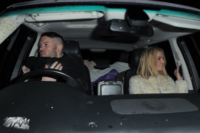 Sarah_Harding_and_boyfriend_leaving_a_cinema2C_London_12_04_13_28429.jpg