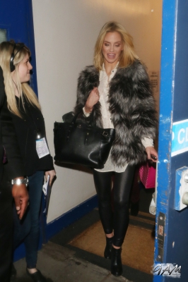 Sarah_Harding_leaving_the_Celebrity_Juice_studios_10_04_13_282529.jpg