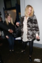 Sarah_Harding_leaving_the_Celebrity_Juice_studios_10_04_13_283729.jpg