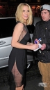 Sarah_Harding_outside_the_Landmark_Hotel_11_04_13_28629.jpg