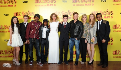 Kimberley_Walsh_attends_the_UK_premiere_of__All_Stars__22_04_13_281829.jpg