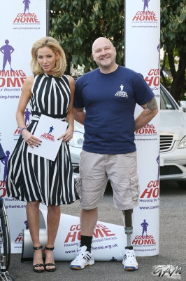 Sarah_Harding_at_the_Coming_Home_press_conference_23_04_13_2812829.jpg