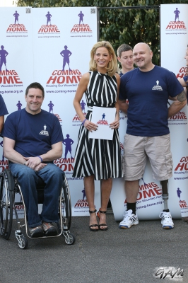 Sarah_Harding_at_the_Coming_Home_press_conference_23_04_13_2813129.jpg