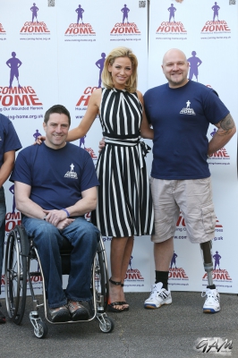 Sarah_Harding_at_the_Coming_Home_press_conference_23_04_13_2814229.jpg