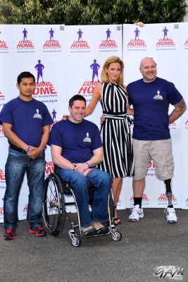 Sarah_Harding_at_the_Coming_Home_press_conference_23_04_13_284829.jpg