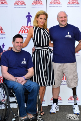 Sarah_Harding_at_the_Coming_Home_press_conference_23_04_13_284929.jpg