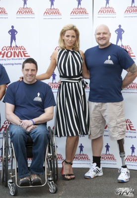 Sarah_Harding_at_the_Coming_Home_press_conference_23_04_13_287929.jpg