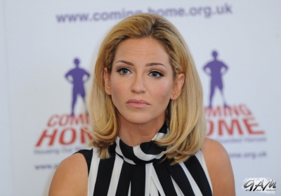 Sarah_Harding_at_the_Coming_Home_press_conference_23_04_13_289029.jpg