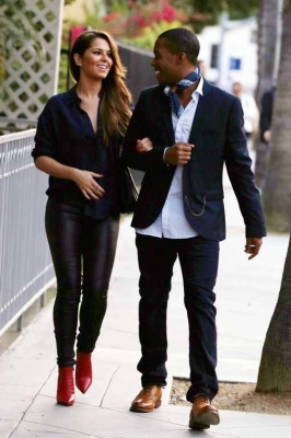 Cheryl_Cole_and_Tre_Holloway_on_dinner_date_in_Hollywood_09_05_13_28129.jpg