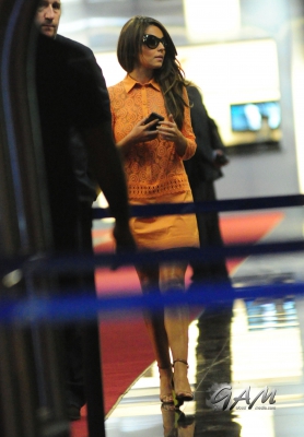 Cheryl_Cole_at_Nice_airport_17_05_13_283529.jpg