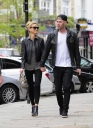 Sarah_Harding_and_her_boyfriend_out_and_about_in_London_10_05_13_281029.jpg