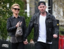 Sarah_Harding_and_her_boyfriend_out_and_about_in_London_10_05_13_281529.jpg