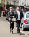 Sarah_Harding_and_her_boyfriend_out_and_about_in_London_10_05_13_28829.jpg