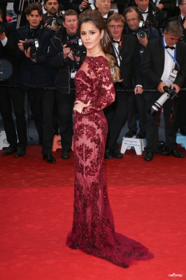 Cheryl_Cole_attends_the_Jimmy_P__Premiere_at_Cannes_Film_Festival_18_05_13__2825729.jpg