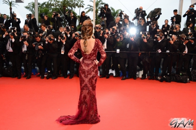 Cheryl_Cole_attends_the_Jimmy_P__Premiere_at_Cannes_Film_Festival_18_05_13__285629.jpg